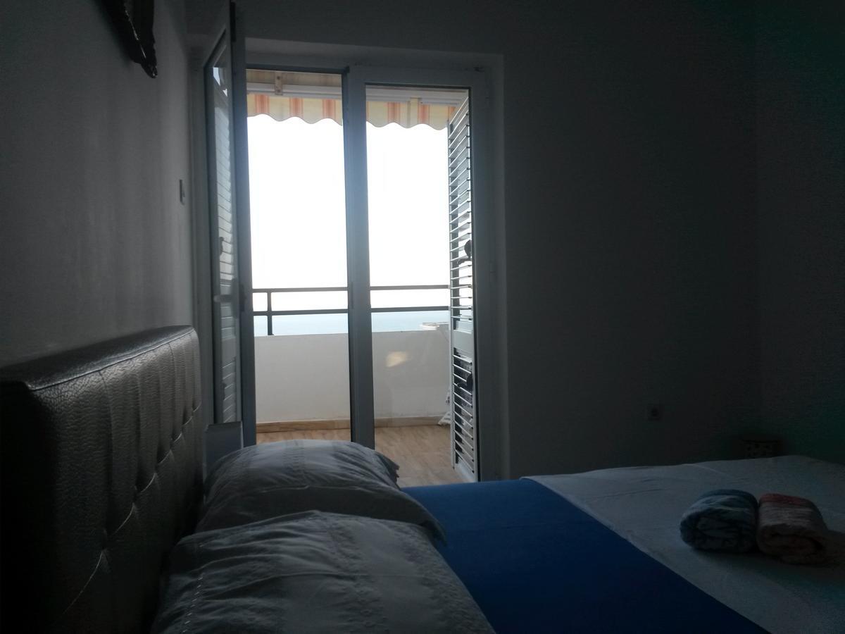 Ralf Apartment